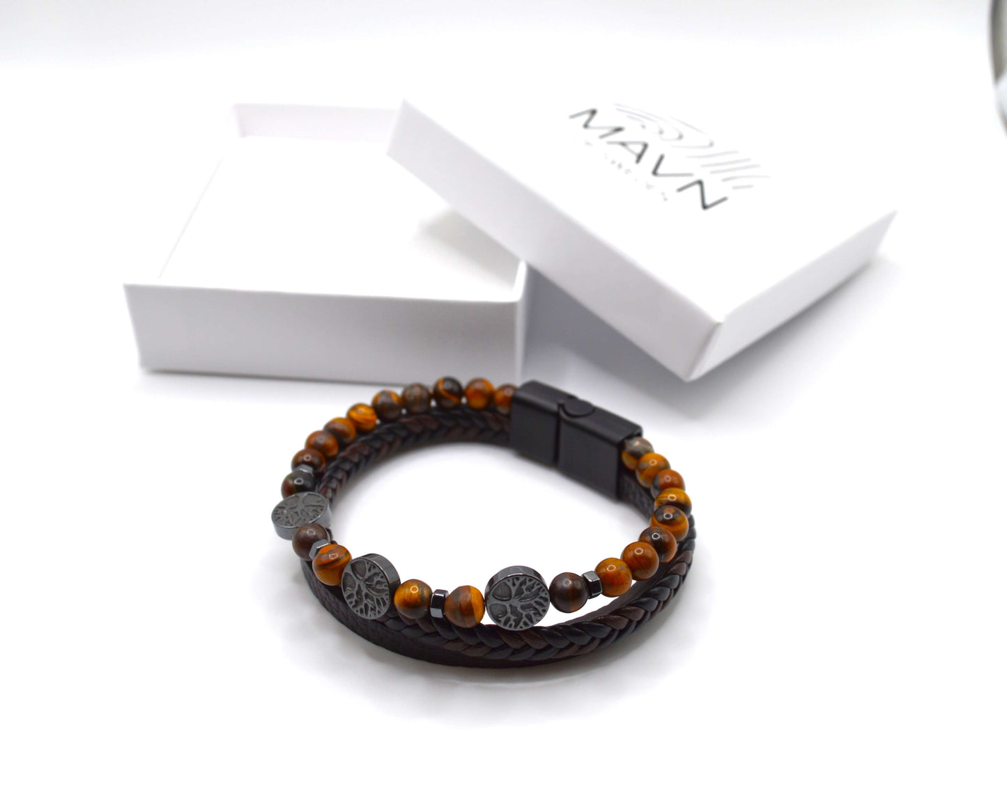 Armband Herr - läderarmband. Tillverkat av högkvalitativt läder och släta stenpärlor, MAVN Of Sweden, student present, present till pojkvännen