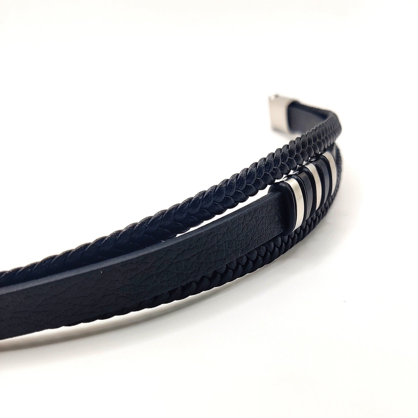 Svart Skepparp läderarmband man MAVN Of Sweden, Student present, armband, herr, läderarmband, stilrent, mode, accessoar, Farsdagpresent